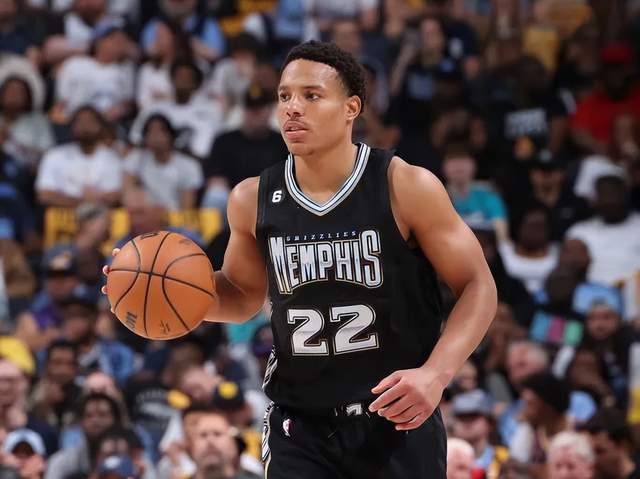 战术竞技里 战术竞技里