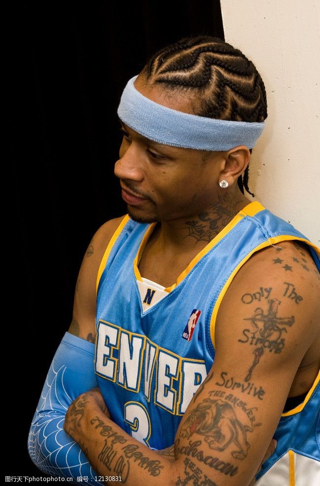 豪门普遍谨 豪门普遍谨